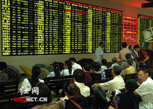 天准科技：控股股东拟合计捐赠800万股公司股票及现金800万元