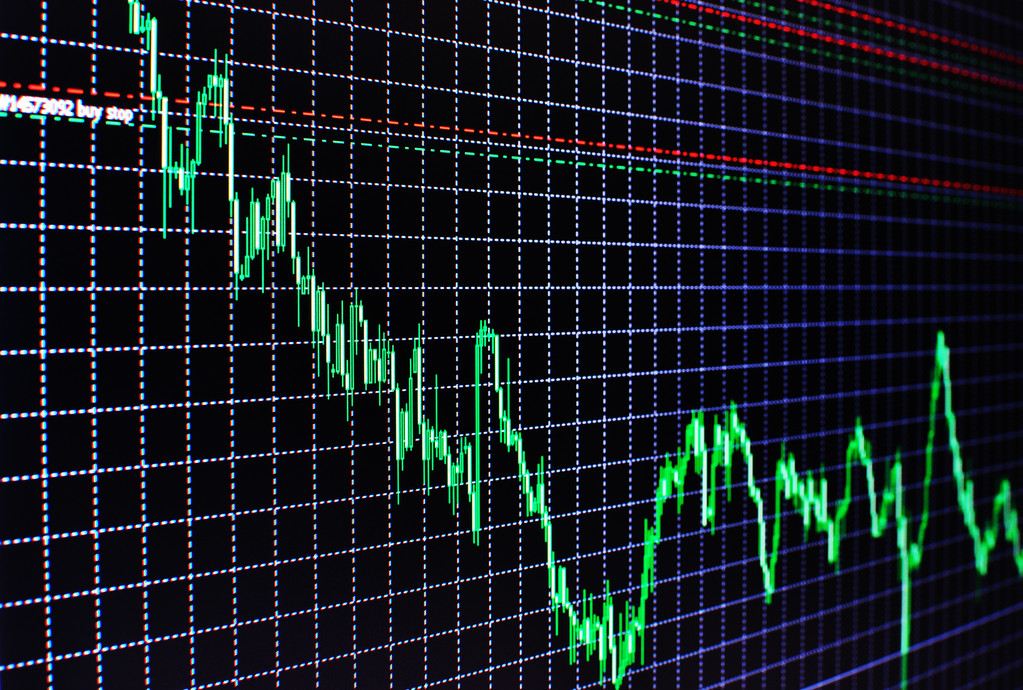 维信诺：合肥建曙将认购公司本次发行的419亿股股票 股票11月10日复牌